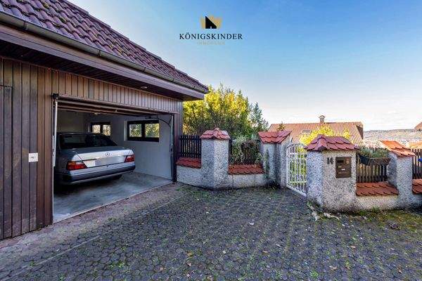 Endlich Zuhause - Auto in die Garage... 