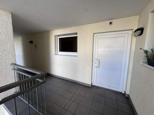 Wohnungseingangstür