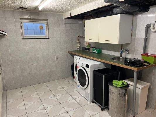 KG. Heizungsraum _ Waschküche.JPG