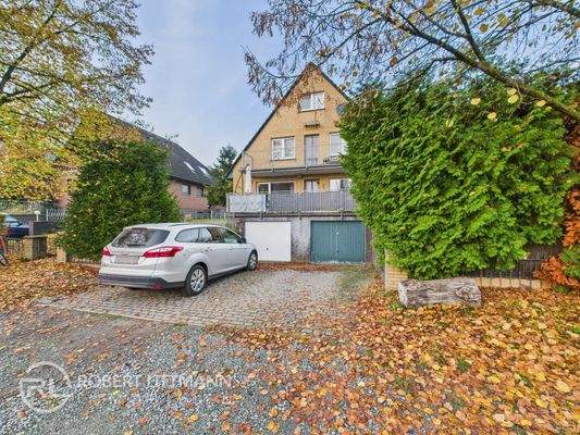 Außenansicht+ Garagen