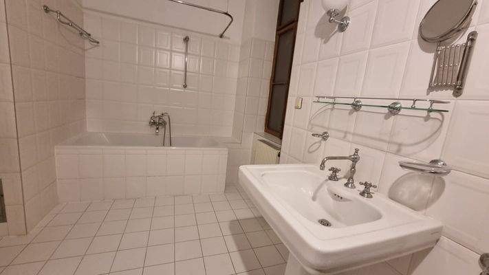 20251113_125512_resized