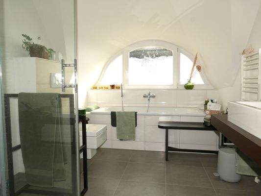 Vollbad im OG