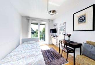 Schlaf-/ Arbeitszimmer 2