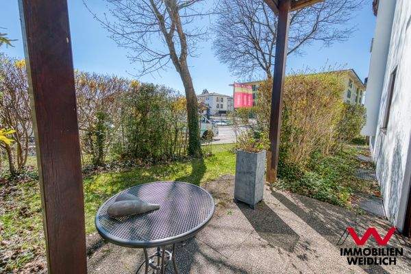 Terrasse vor Besprechungsraum