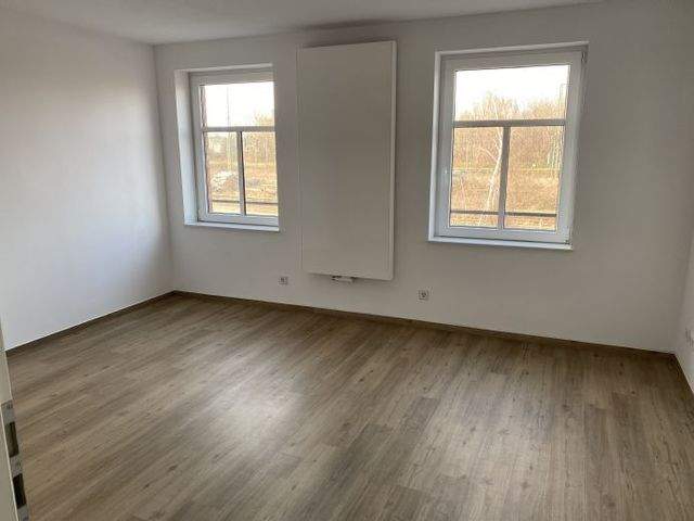 Erstklassige 4-Zimmerwohnung mit EBK und großem Balkon zu vermieten! - Photo 5