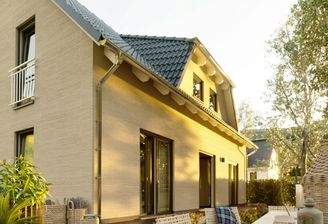 tc_landhaus142_exterior12.original.jpg
