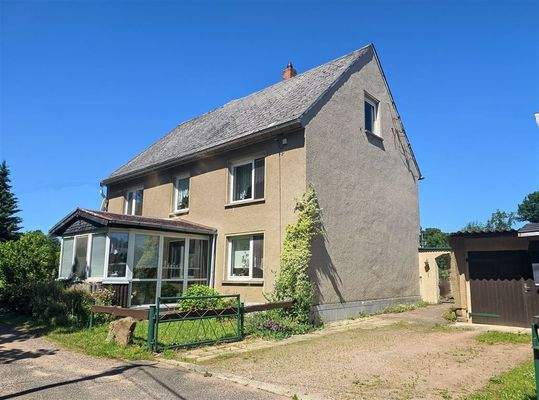 Zufahrt Stellplatz / Garage