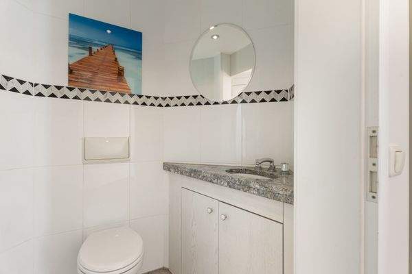 Gäste-WC mit Tageslicht