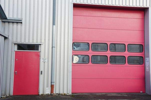 Zugang Tor und Tür - EG