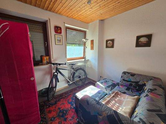 Separates Büro / Abstellraum