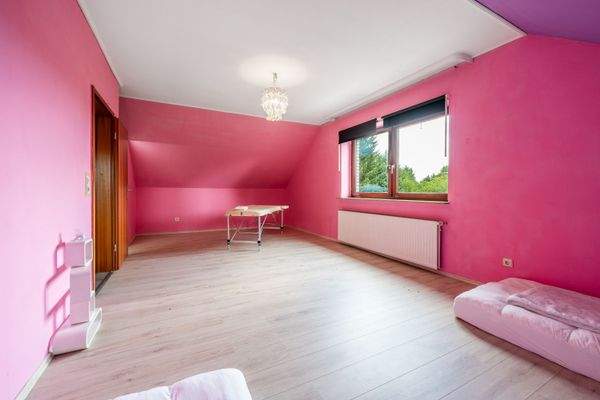 Bienenbüttel-Einfamilienhaus-mit-Potential-58