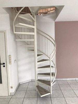  Treppe zu 2.OG - Haus 2