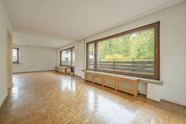 Wohnbereich mit Blick ins Grüne