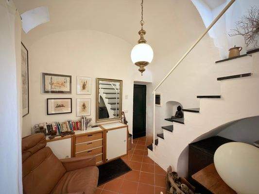 AT_1051_TERRA_ITALIA_IMMOBILIEN_REAL ESTATE_FOR SA