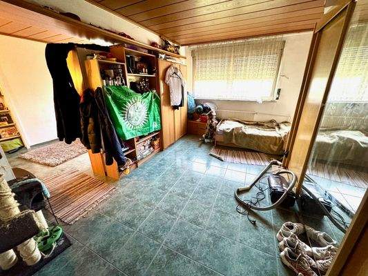 T45 Schlafzimmer 3 OG.jpeg