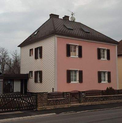 Strassenseite Eingang