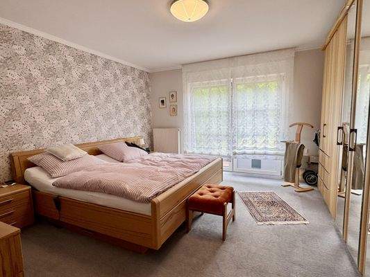 Schlafbereich mit Terrassenzugang