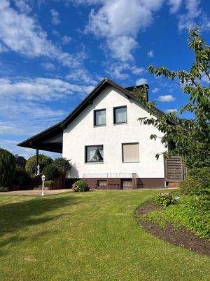 Seitenansicht Ihres Traumhauses.jpg