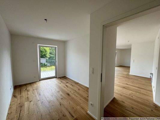 Zimmer mit Terrassenzugang