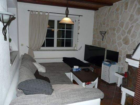 Wohnbereich mit Kamin