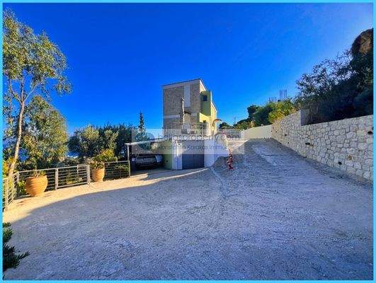 acb281de4ec94a3198082236e684a1e3-original