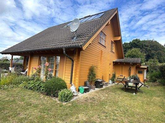 Haus von hinten rd. 148 qm Wohnfläche (BJ. 1997)