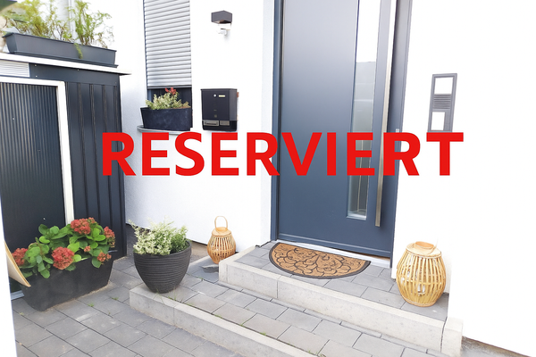 AD230EA0-9ED8-48C2-9627-9516024D94F9