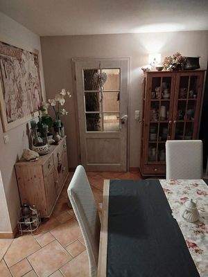 Blick vom Esszimmer zum Flur
