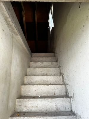 Zugang Bodenraum über der Garage