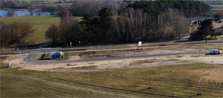 Luft Baugebiet Einfahrt Grundstücke 1,2, 22, 23, 2