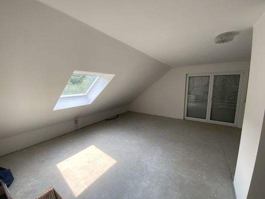 Dachgeschoß zum Ausbau vorbereitet