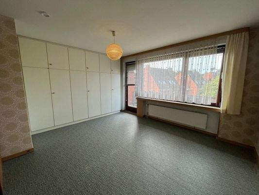 Schlafzimmer mit Balkon