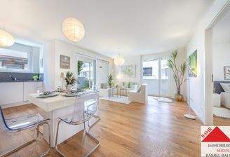 kompletter Wohnbereich 