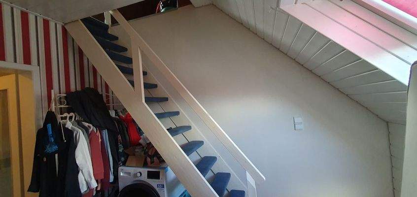 10 Aufgang Ausgebautes Dachgeschoss