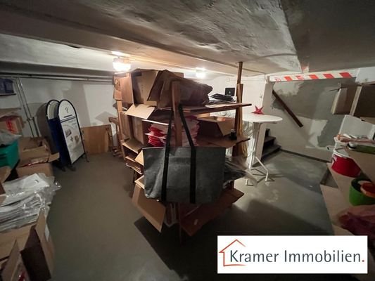 Apotheke / Keller