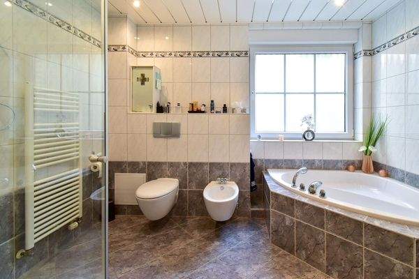 Badezimmer im Souterrain