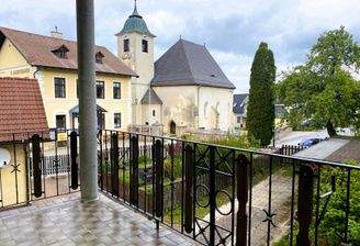 Ausblick vom Balkon, Ortszentrum