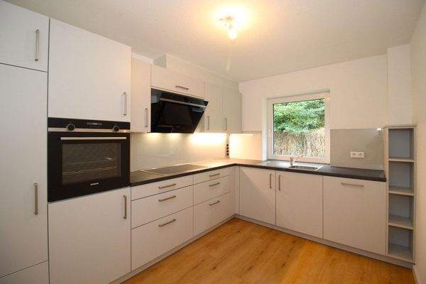 Küche mit neue Einbauküche