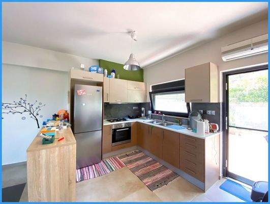 f48c95c9457d40389795662fcd016b41-original