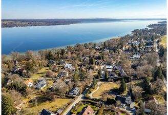 Blick über das Grundstück 