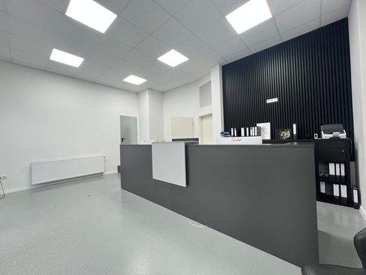 Moderner Empfangsbereich