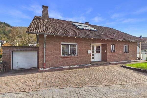 54516 Wittlich-Lüxem – Am Sterenbach 33