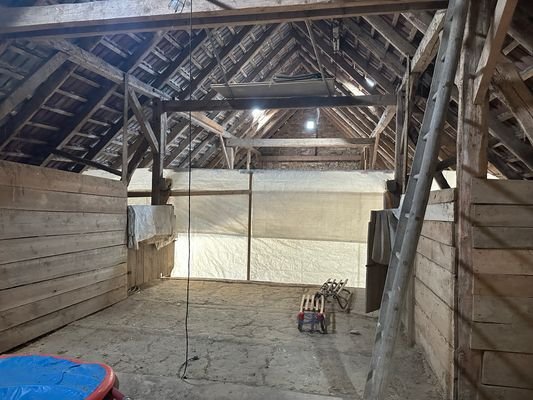 Lagerfläche im OG im Anbau