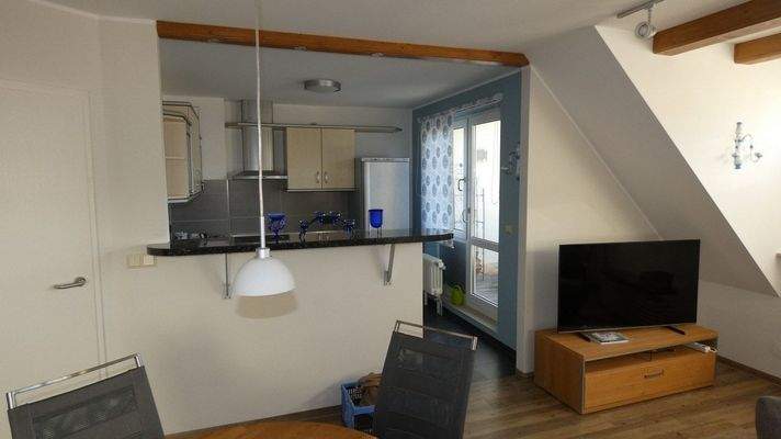 2. OG Blick zur offenen Küche