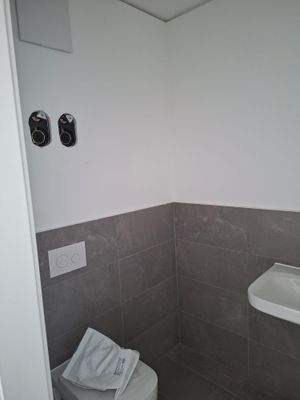 Gäste WC.jpg