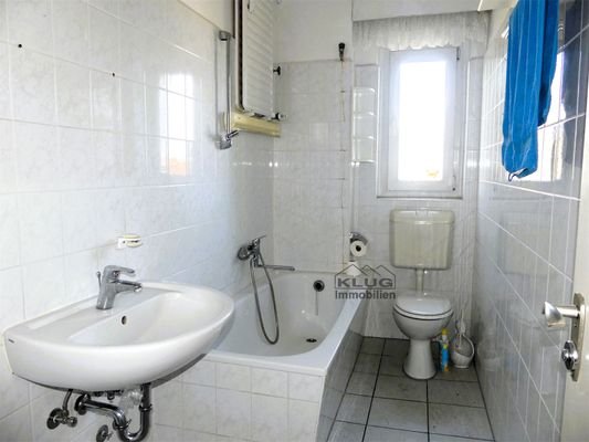 Wannenbad-WC
