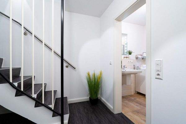 Treppe in die untere Ebene