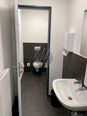 INFOS UNTER: 06171-586000