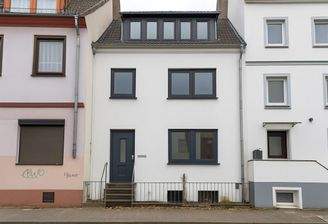 Titelbild - Visualisierung Außenansicht nach Sanierung