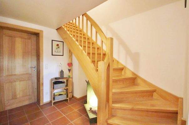 Treppe vom EG ins 1.OG